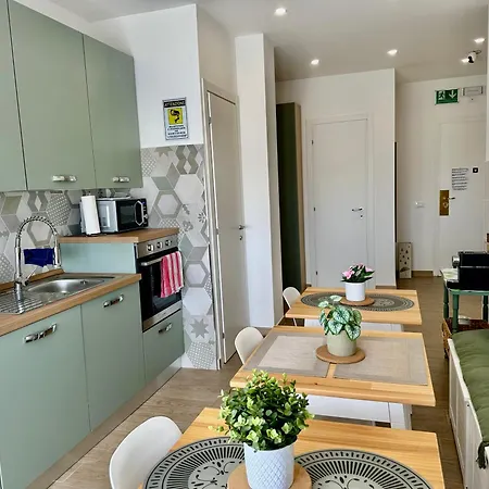 Monti Tiburtini Roma Guest House